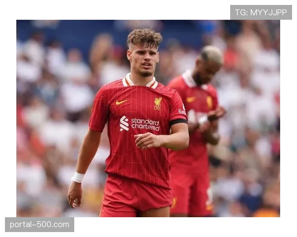 利物浦新帅斯洛特执教风格转型 球队战术体系处于调整期